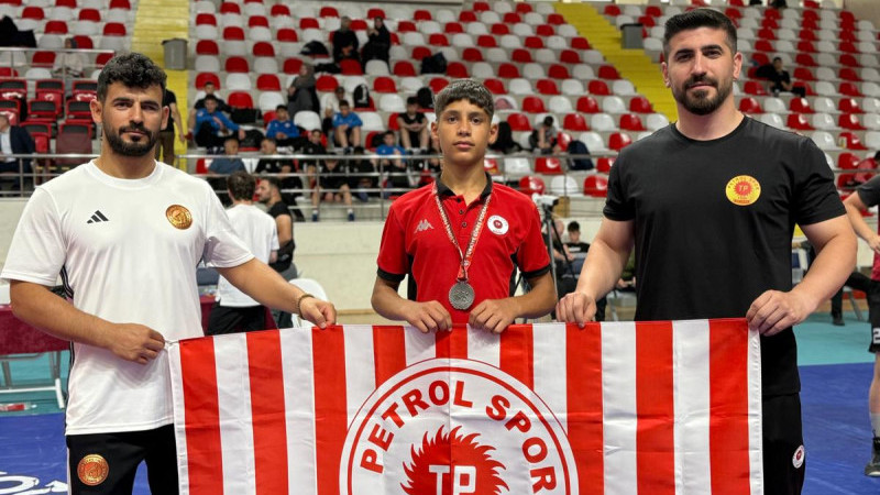 Batmanlı Güreşçi Aydın Çelik Milli Takımda