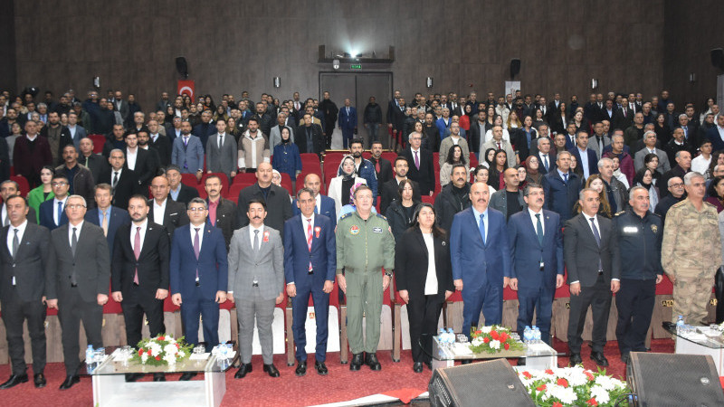 24 KASIM ÖĞRETMENLER GÜNÜ ETKİNLİKLERLE KUTLANDI