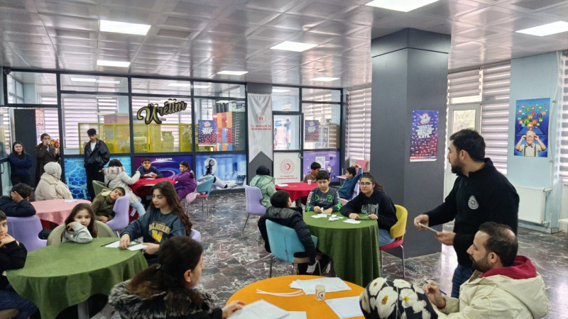 PETROLKENT’TE GENÇLER ÜRETİYOR, PAYLAŞIYOR