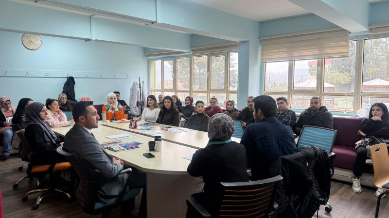 KOZLUK’TA ÖĞRETMENLERE KANSER FARKINDALIK EĞİTİMİ