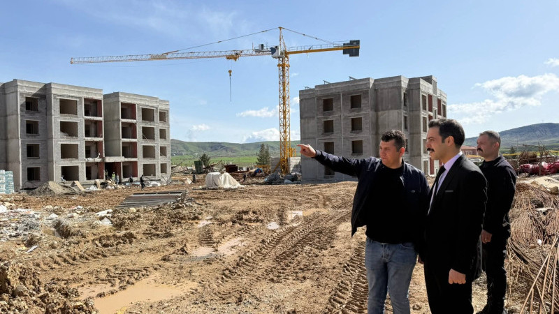 GERCÜŞ TOKİ PROJESİ HIZLA İLERLİYOR