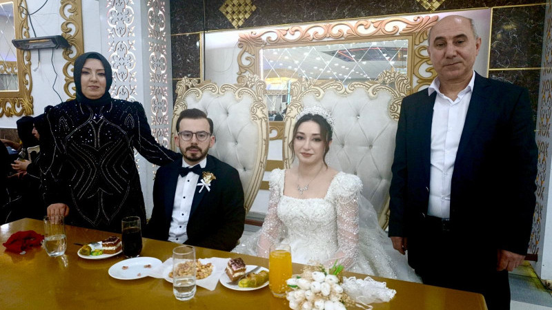 KAN VE DOĞAN AİLELERİNİN MUTLU GÜNÜ