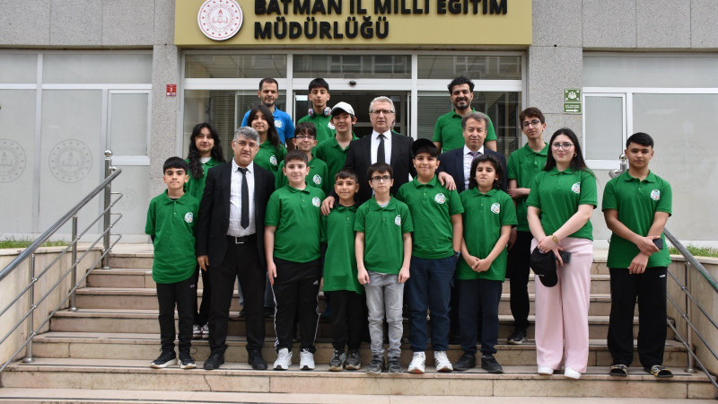 Batmanlı Öğrenciler ‘Robot Yarışması’ için Antalya’ya uğurlandı