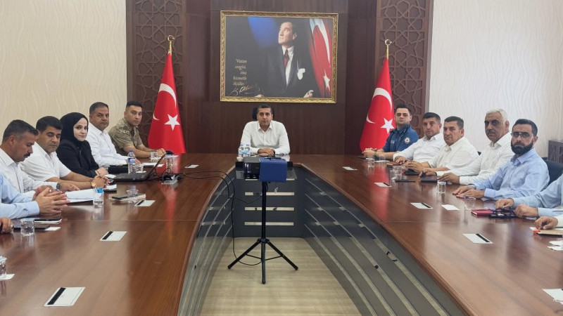 KOZLUK'TA ŞİDDETLE MÜCADELE TOPLANTISI