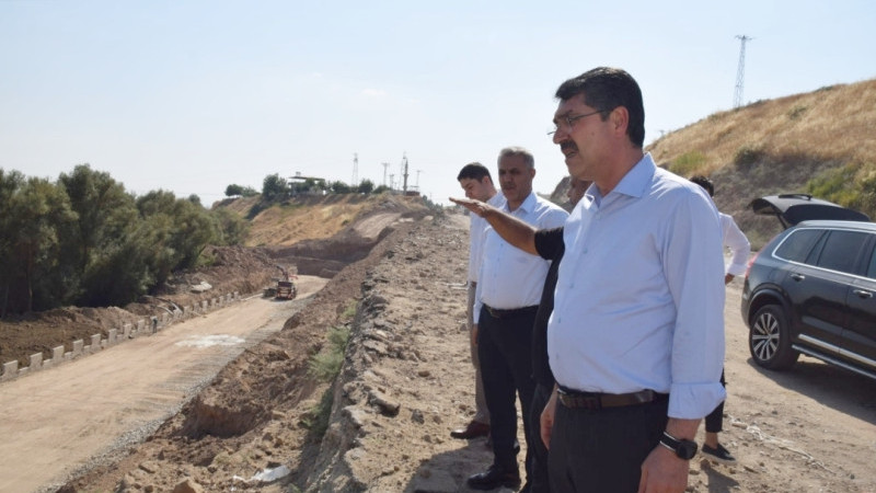 NASIROĞLU : BATMAN-DİKTEPE YOLUNDA SON 1 KİLOMETRE KALDI