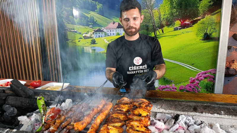 CİĞERCİ BAHATTİN USTA ÜNİVERSİTE YOLUNDA