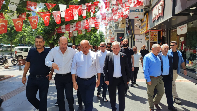 GÜRSEL TEKİN BATMAN'DA KONUŞTU