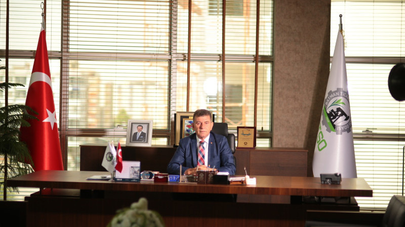 DEMİR, ''BATMAN'A GELECEK YATIRIMIN NİTELİĞİNİ DE KONUŞMALIYIZ''