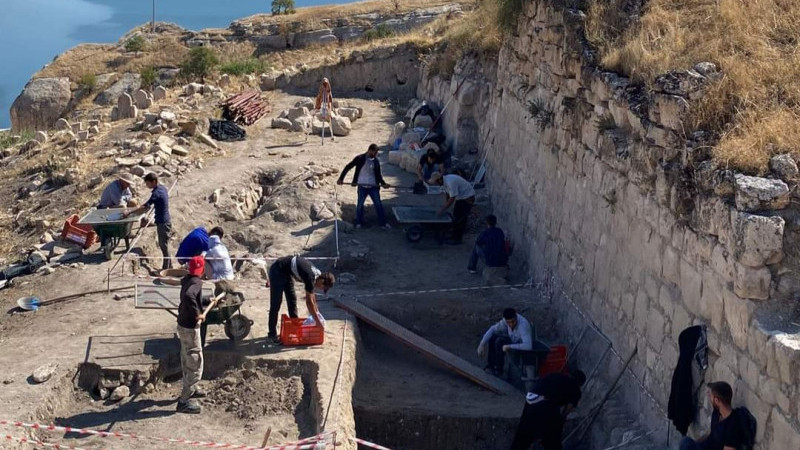 KALEDE KAZI ÇALIŞMALARINA BAŞLANDI