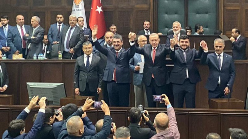 YENİDEN REFAH VE DEM'DEN AK PARTİ’YE GEÇTİLER