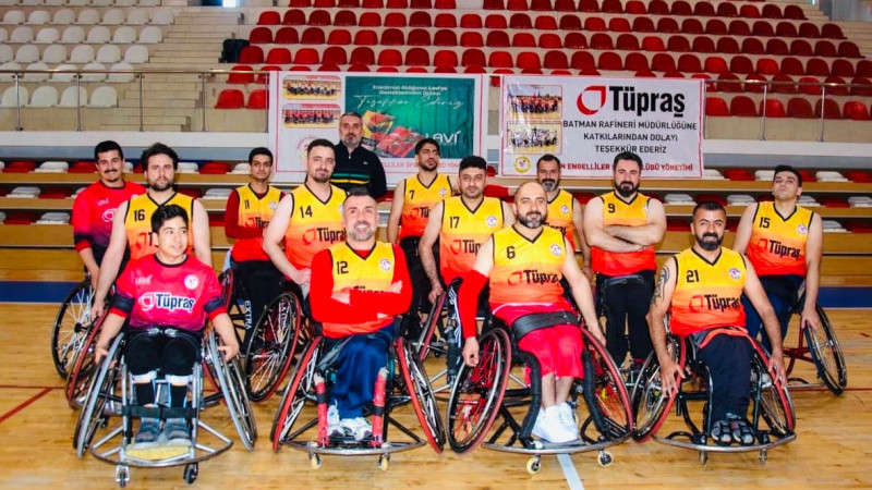 1.LİG BASKETBOL TAKIMI İLK MAÇINA ÇIKIYOR 