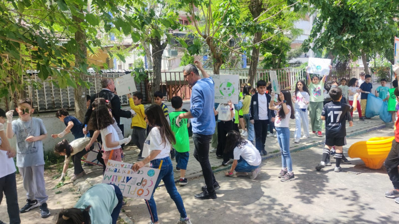Mehmet Emin Şimşek İlkokulunda çevre bilinci etkinliği