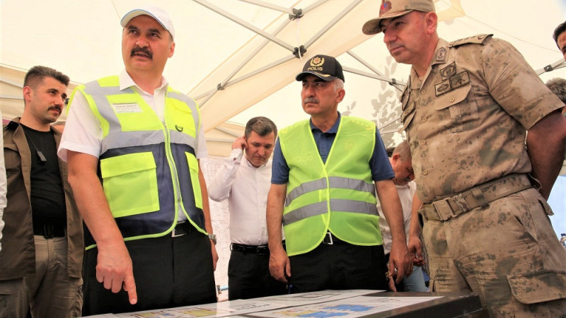 İluh Şehit Özkan Kocaer Polis Merkezi inşaatına ilk çivi çakıldı
