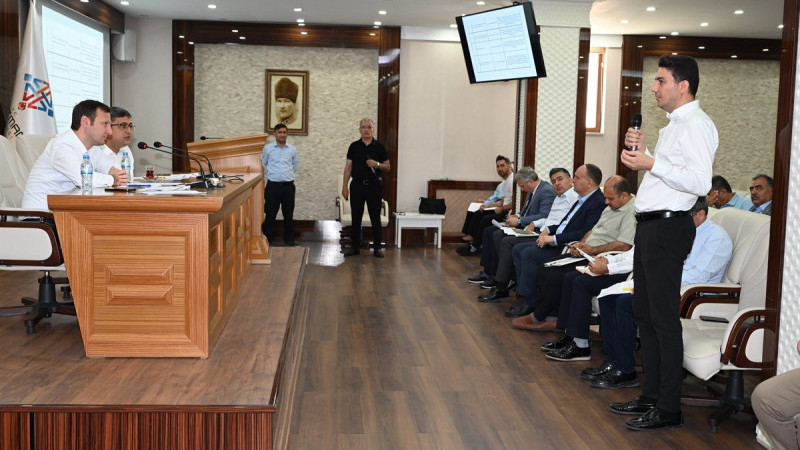 Mahalle buluşmalarında muhtarlardan gelen talepler değerlendirildi