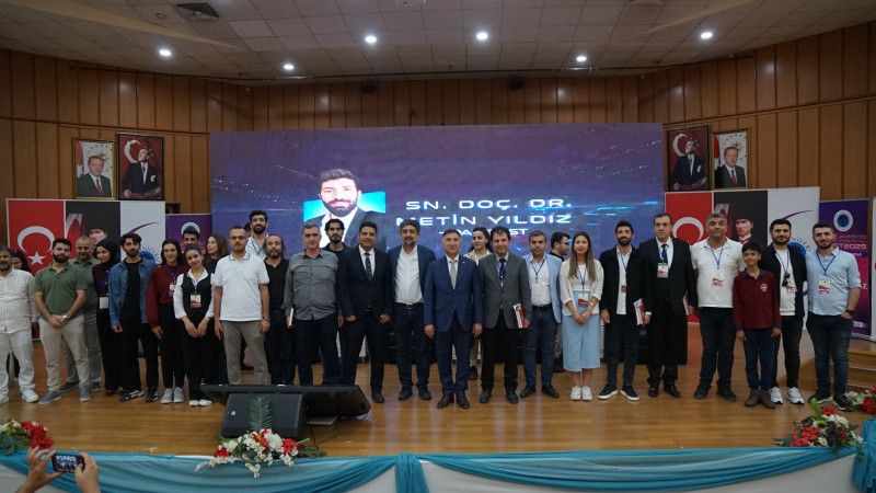Batman Üniversitesi’nde Bilişim Kongresi yoğun ilgi gördü