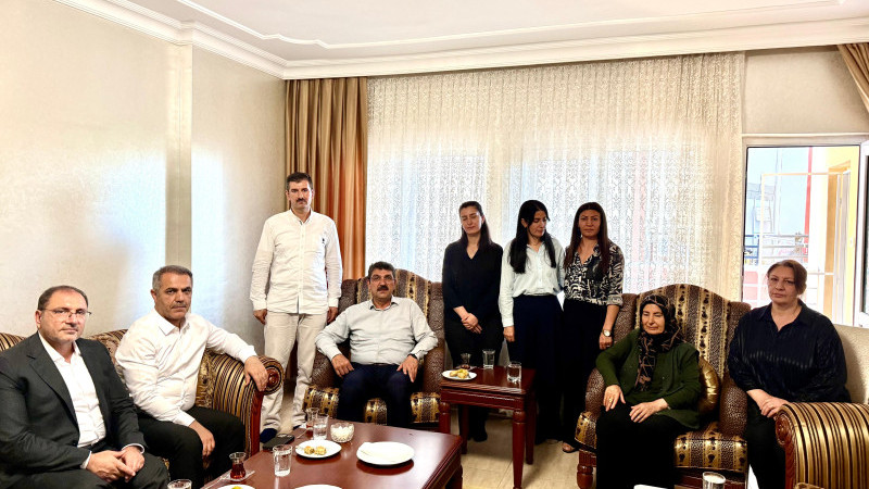 AK Parti heyetinden Kurban Bayramında anlamlı taziye ziyareti