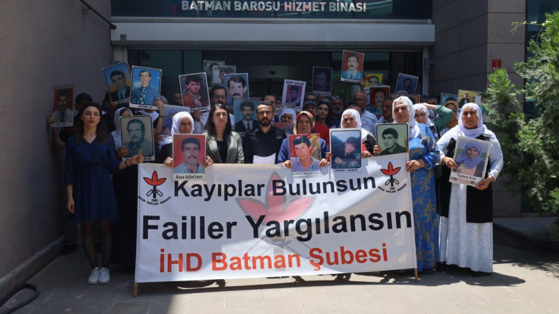 Baytar, “Kaybedilen insanlarımızın unutulmasına izin vermeyeceğiz”