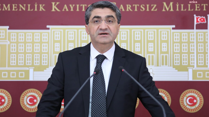 EKMEN’DEN MECLİS’E TEKSTİL GÖÇÜ SORUSU