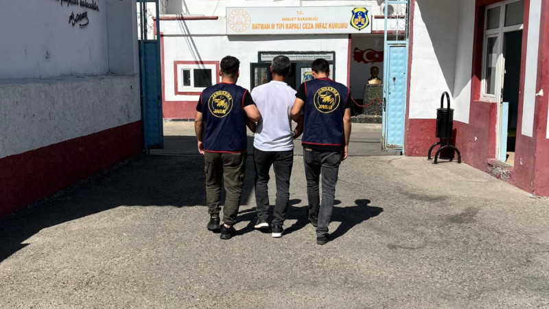 25 YIL HAPİS CEZALI ŞAHIS YAKALANDI
