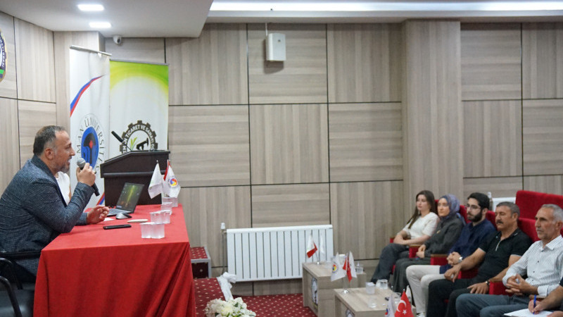 Batman Üniversitesi ve BATSO’dan ‘teknokent ve girişimcilik’ söyleşisi