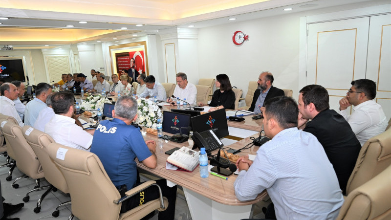 “UYUŞTURUCUYA KARŞI KARANLIĞI YIKACAĞIZ”