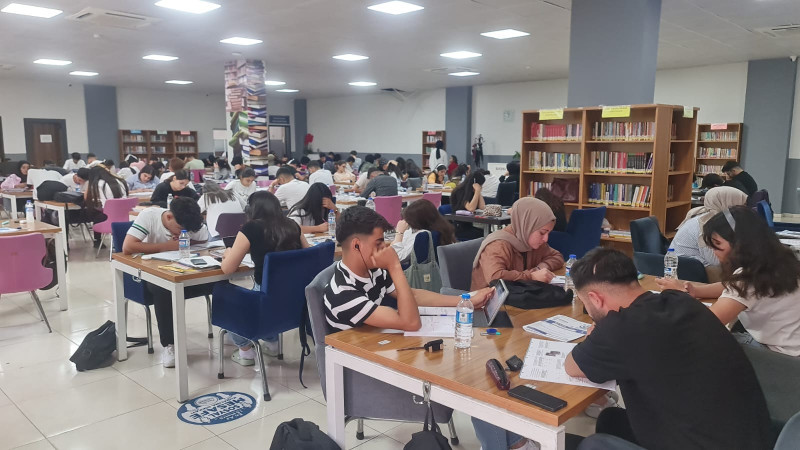 KÜTÜPHANELER ARTIK SAAT 23.00'E KADAR AÇIK !