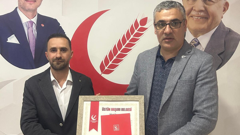 YENİDEN REFAH'TA GENÇLİK BAYRAĞI BEYAZ’A EMANET