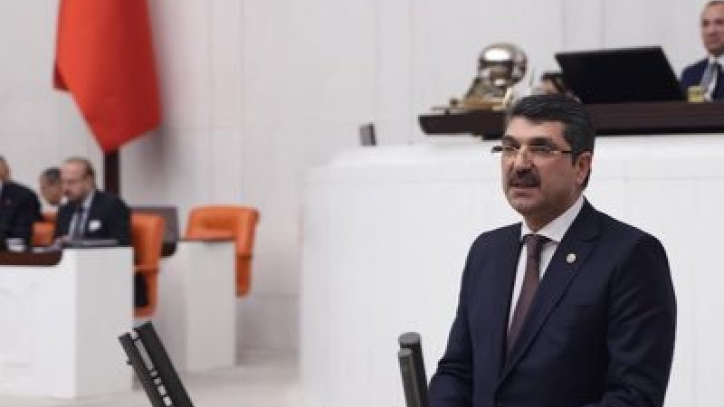 “SÖZ VERDİK, BİR BİR GERÇEKLEŞTİRİYORUZ”