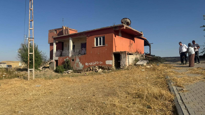 Kuşcukuru’nda Kapı ve Pencereler Çalındı, Evler Tahrip Edildi