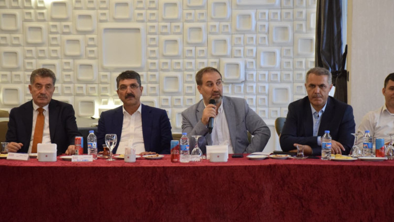 AK Parti İl Başkanlığı, STK temsilcileriyle bir araya geldi