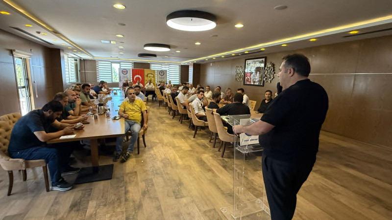 Eğitim-Bir-Sen Batman Şubesi İl Divan Toplantısı Yapıldı