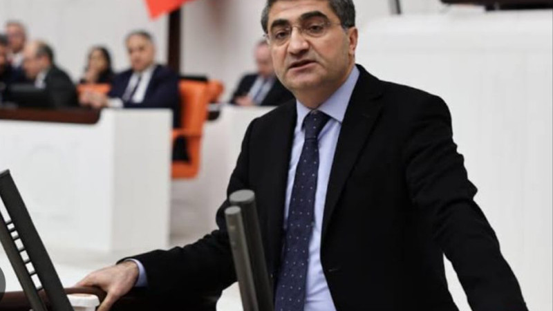 EKMEN’DEN ÖĞRENCİ BARINMA KRİZİNE İLİŞKİN SORU ÖNERGESİ