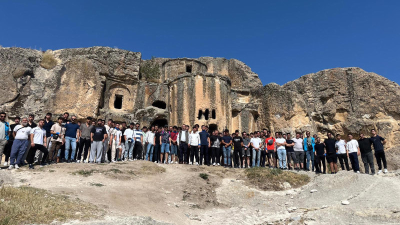 Batmanlı Gençler Sultandağı Gençlik Kampı’nda Buluştu