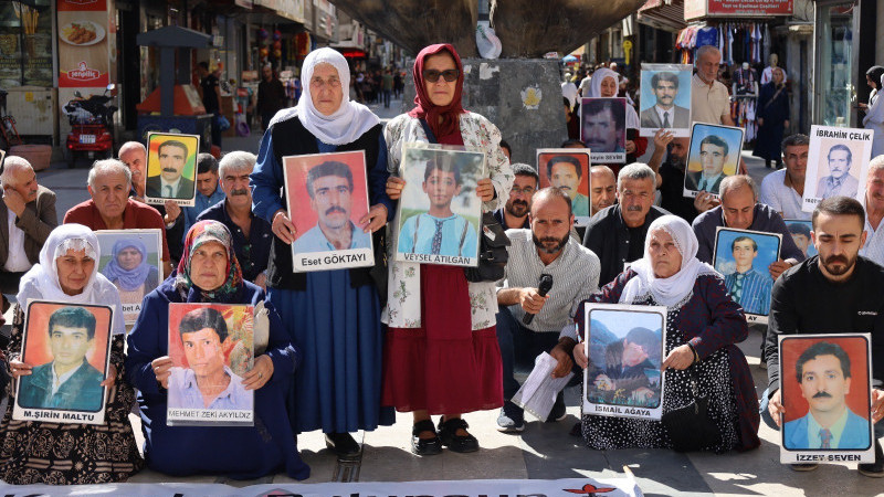 “107 BARIŞ SEVDALISINI SAYGIYLA ANIYORUZ”