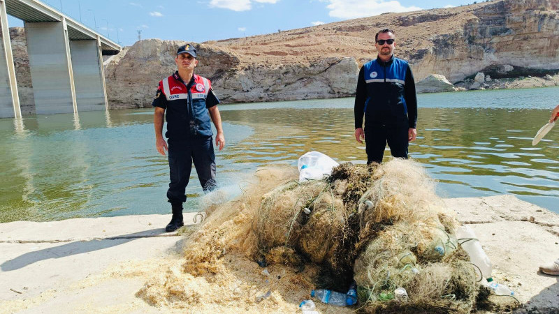 DİCLE NEHRİ’NDE KAÇAK AVCILIĞA GEÇİT YOK