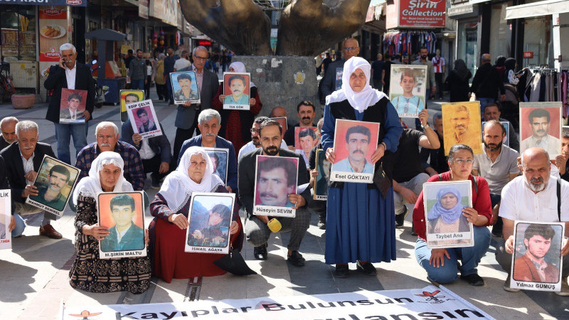 KAYIP YAKINLARI, BORAN İÇİN BULUŞTU