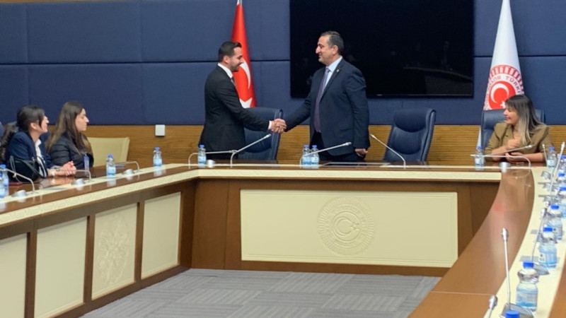 Milletvekili Ramanlı, Erciyes Üniversitesi Öğrencilerini Meclis’te Ağırladı