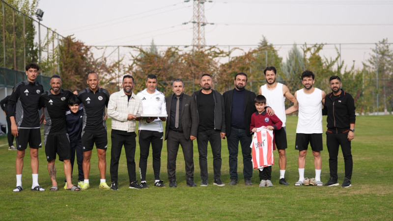 Vehbi Ok'tan Batman Petrolspor’a Moral Ziyareti