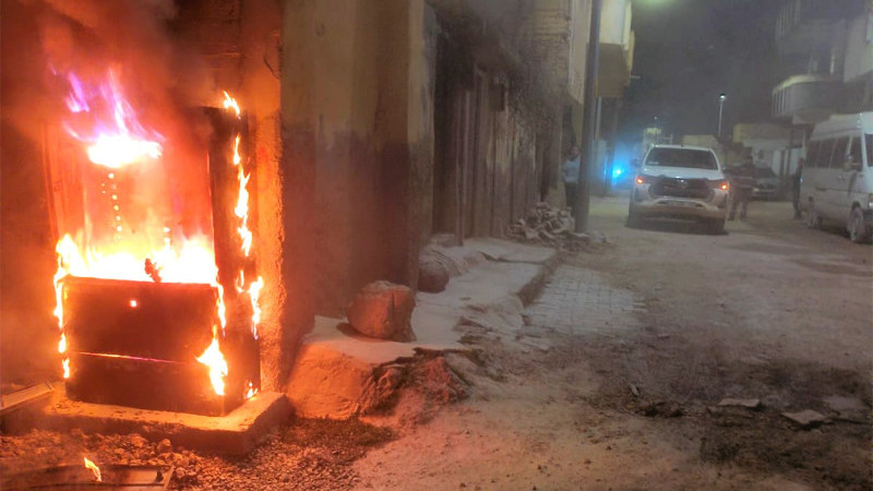 39 PANO KAÇAK ELEKTRİKTEN YANDI