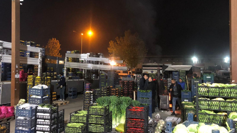 Sebze  Hali’nde 2025’in İlk 9 Ayında 142 Bin Ton Ürün Girişi