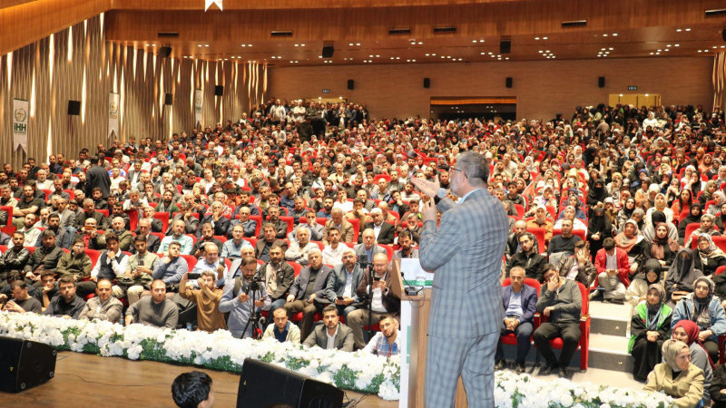 İHH Batman’dan “Gazze’nin Aydınlattıkları” Konferansı