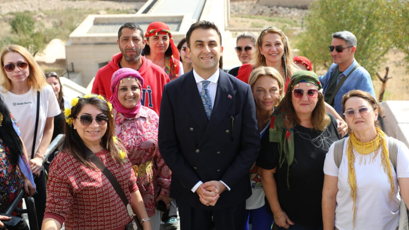 İMRAK, MİSAFİRLERLE BULUŞTU