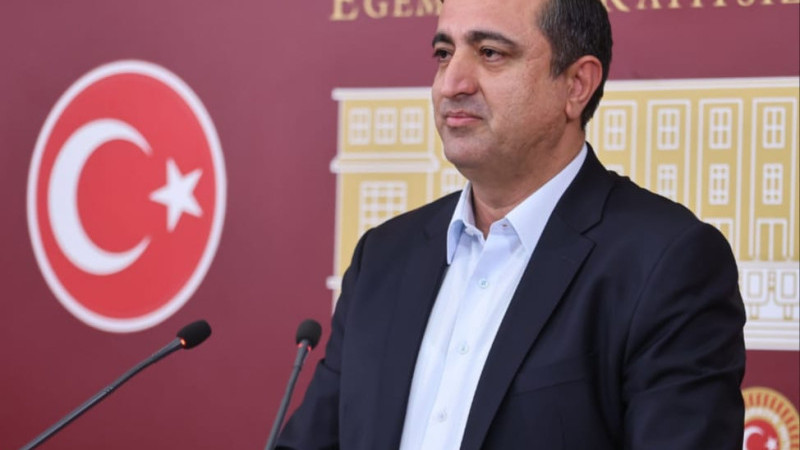 RAMANLI, SURİYE İÇİN MAAŞINI BAĞIŞLADI