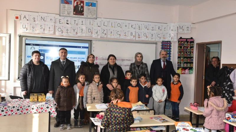 Üniversite ile köy okulu arasında 'Gönül Köprüsü'