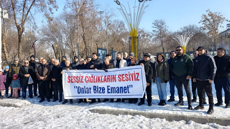 STK'LARDAN YABAN HAYVANLARINA DESTEK 