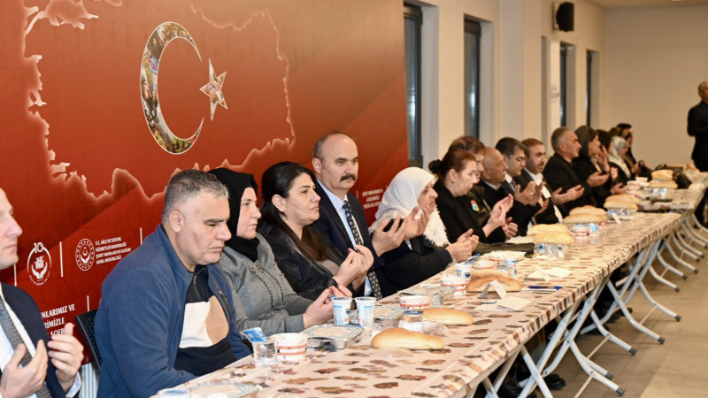 Batman Valiliği’nden Şehit Aileleri ve Gaziler onuruna iftar programı