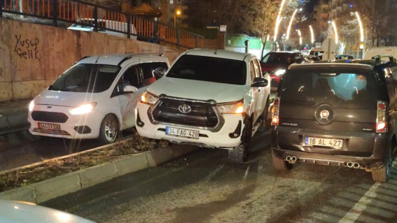 ORTA REFÜJE ÇIKARAK DURABİLDİ