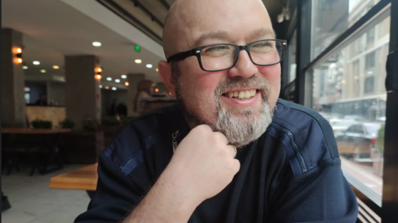 Polat Onat, deneme-inceleme dalında ödül aldı