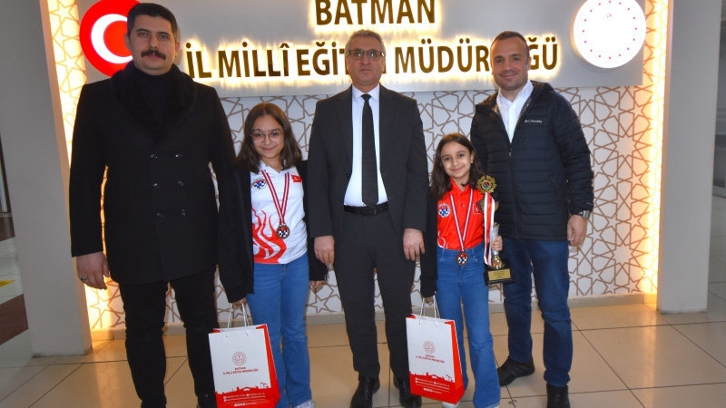 SATRANÇTA BATMAN’IN GURURU : İKİ ÖĞRENCİ MİLLÎ TAKIMDA