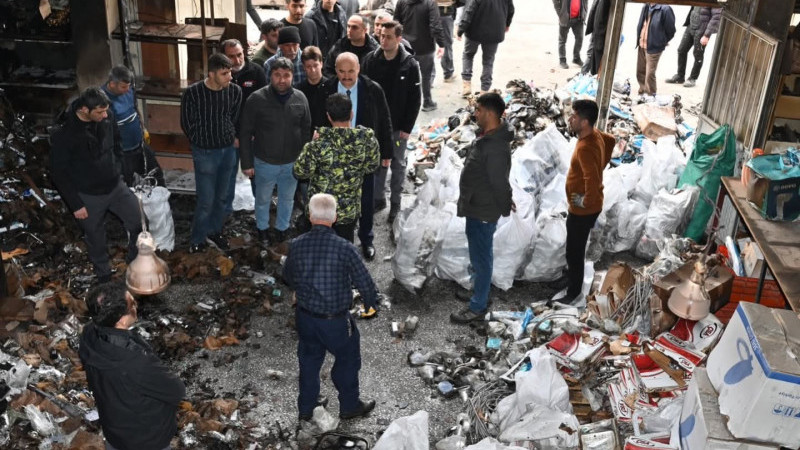 VALİ CANALP, YANGIN YERİNDE İNCELEME YAPTI